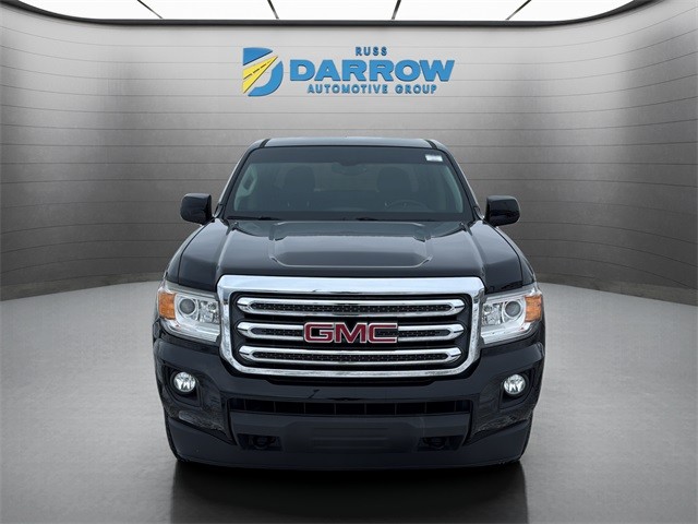 GMC Canyon Vehicle Full-screen Gallery Image 8