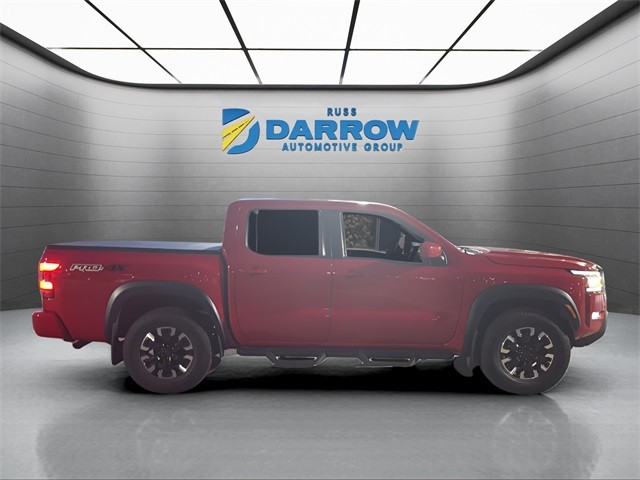 Nissan Frontier Vehicle Full-screen Gallery Image 6