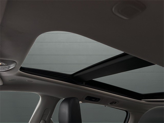 Chrysler Pacifica Vehicle Full-screen Gallery Image 16