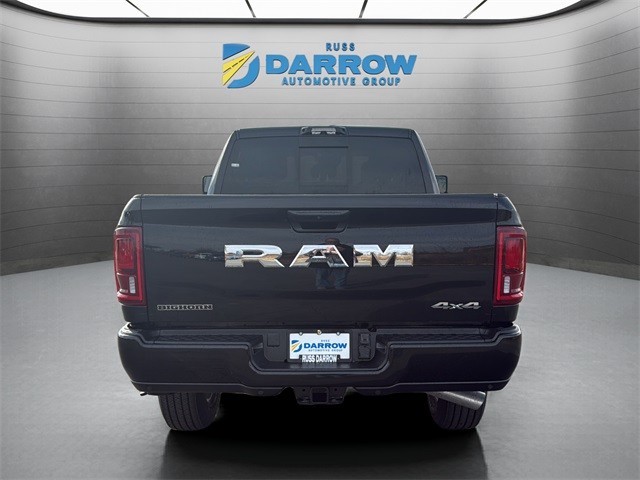 Ram 2500 Vehicle Full-screen Gallery Image 4
