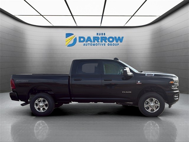 Ram 2500 Vehicle Full-screen Gallery Image 6