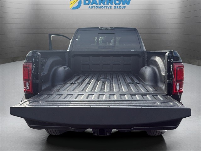 Ram 2500 Vehicle Full-screen Gallery Image 24