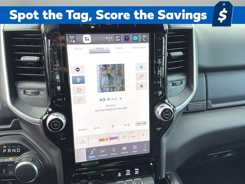 Ram 1500 Vehicle Full-screen Gallery Image 20