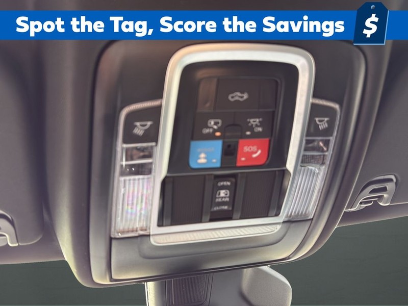 Ram 1500 Vehicle Full-screen Gallery Image 22