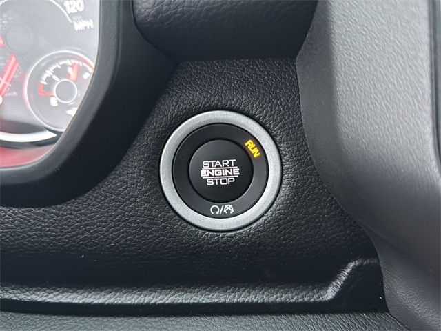 Ram 1500 Vehicle Full-screen Gallery Image 23