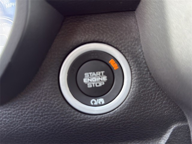 Ram 1500 Vehicle Full-screen Gallery Image 22