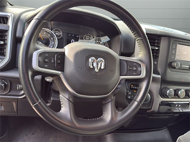 Ram 1500 Vehicle Full-screen Gallery Image 24