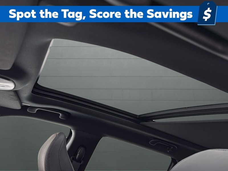 Jeep Compass Vehicle Full-screen Gallery Image 16