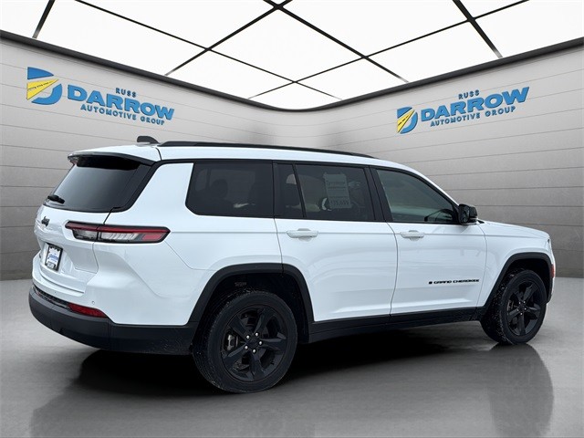 Jeep Grand Cherokee L Vehicle Full-screen Gallery Image 5