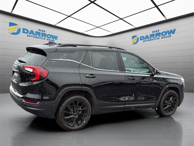 GMC Terrain Vehicle Full-screen Gallery Image 5