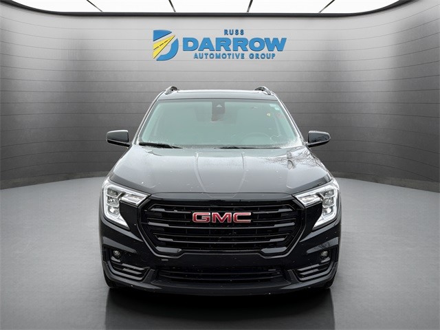 GMC Terrain Vehicle Full-screen Gallery Image 8