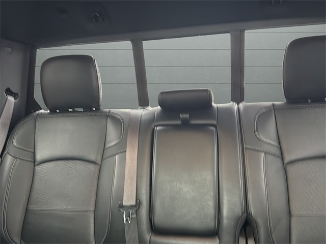 Ram 2500 Vehicle Full-screen Gallery Image 23