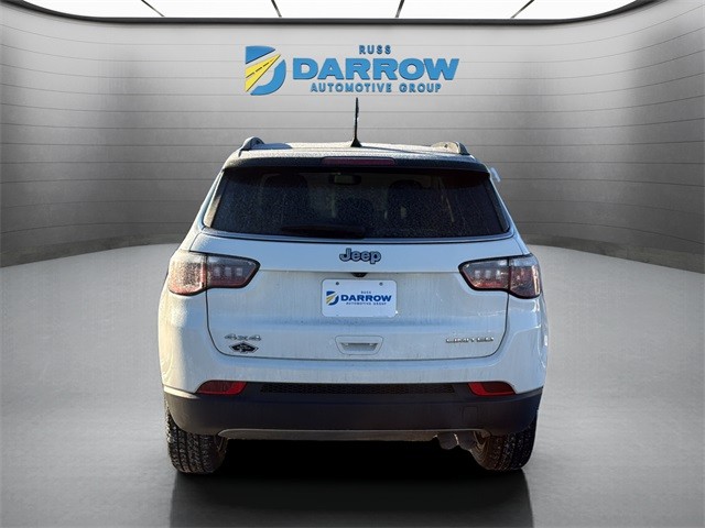 Jeep Compass Vehicle Full-screen Gallery Image 4