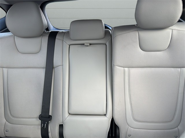 Hyundai Tucson Vehicle Full-screen Gallery Image 27