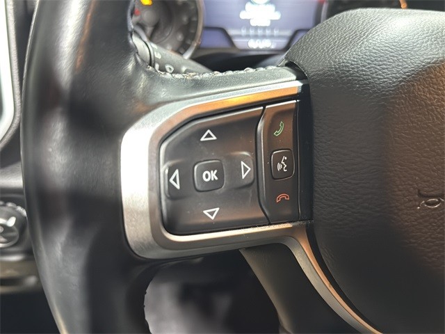 Ram 1500 Vehicle Full-screen Gallery Image 9