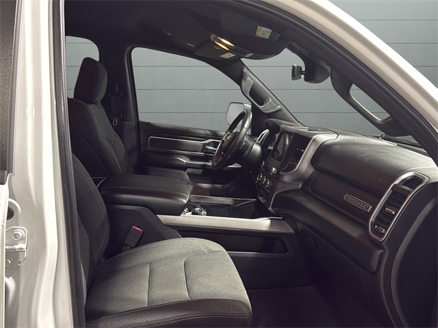 Ram 1500 Vehicle Full-screen Gallery Image 15