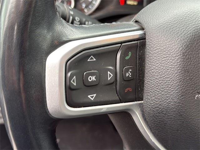 Ram 1500 Vehicle Full-screen Gallery Image 9