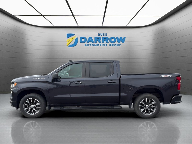 Chevrolet Silverado 1500 Vehicle Full-screen Gallery Image 2