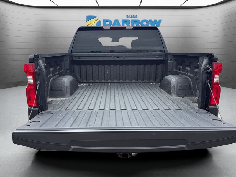 Chevrolet Silverado 1500 Vehicle Full-screen Gallery Image 23