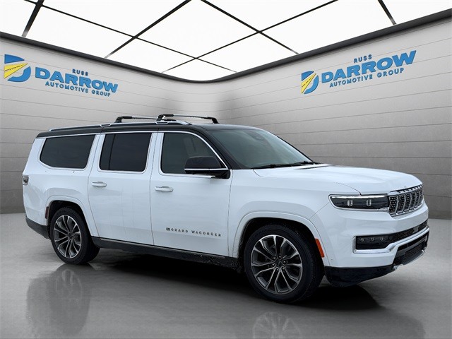 Jeep Grand Wagoneer L Vehicle Full-screen Gallery Image 7