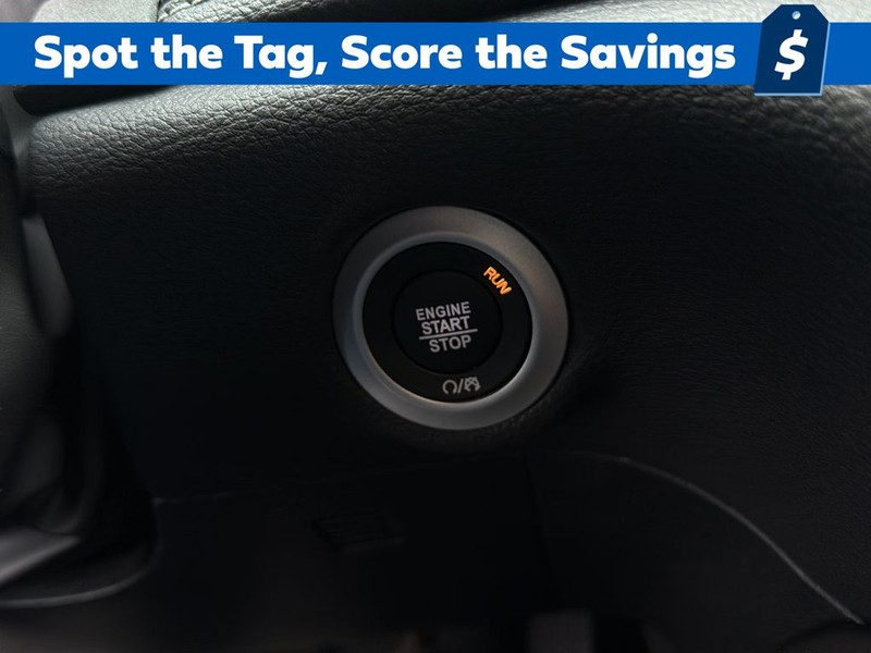 Chrysler Pacifica Vehicle Full-screen Gallery Image 22