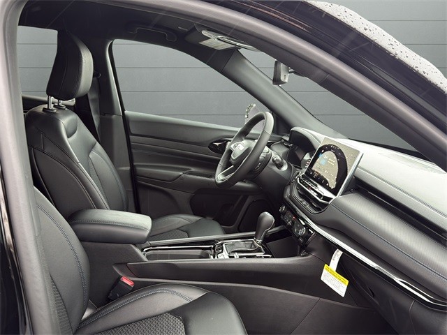 Jeep Compass Vehicle Full-screen Gallery Image 15