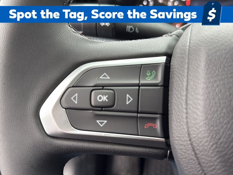 Jeep Compass Vehicle Full-screen Gallery Image 9