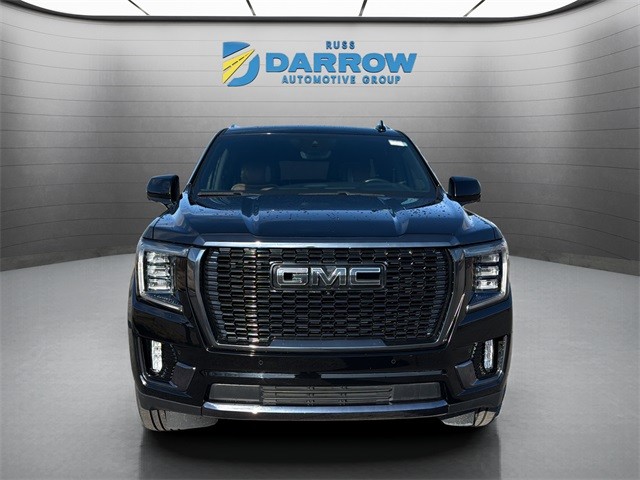 GMC Yukon XL Vehicle Full-screen Gallery Image 8