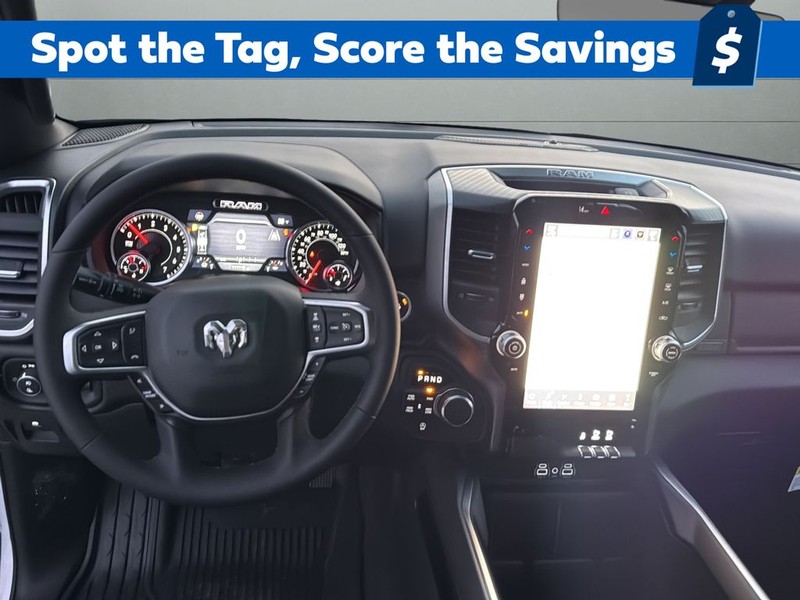 Ram 1500 Vehicle Full-screen Gallery Image 12