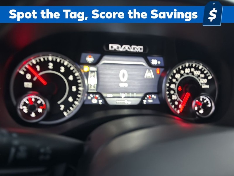 Ram 1500 Vehicle Full-screen Gallery Image 13