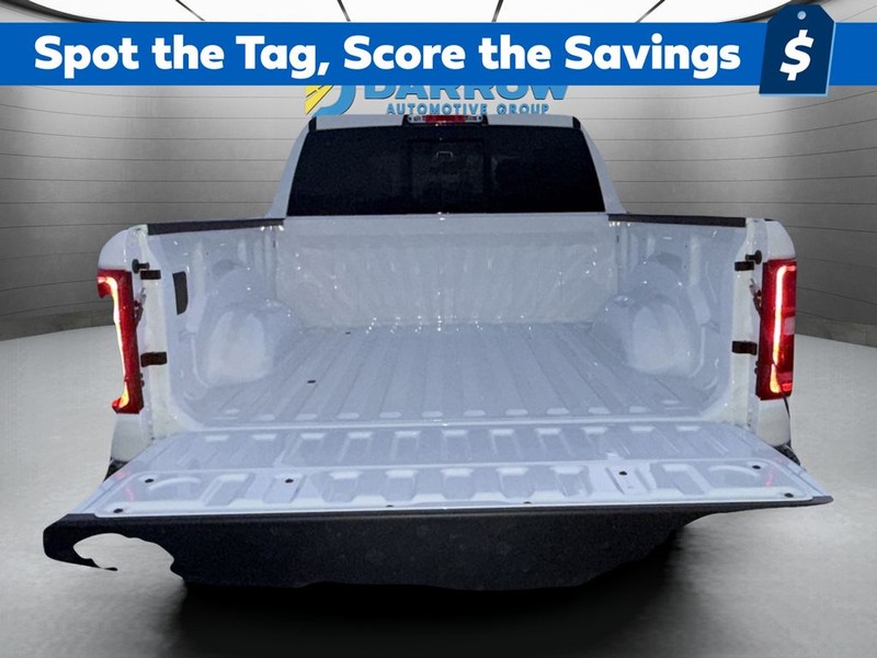 Ram 1500 Vehicle Full-screen Gallery Image 23