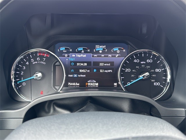 Ford Super Duty F-350 SRW Vehicle Full-screen Gallery Image 13