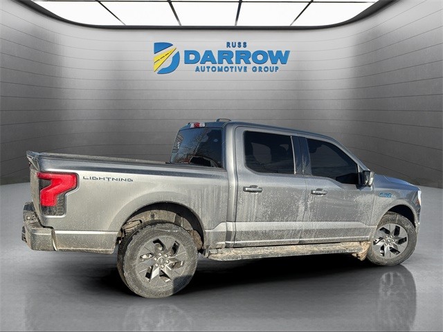 Ford F-150 Lightning Vehicle Full-screen Gallery Image 3