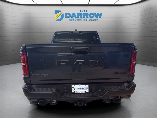 Ram 1500 Vehicle Full-screen Gallery Image 4