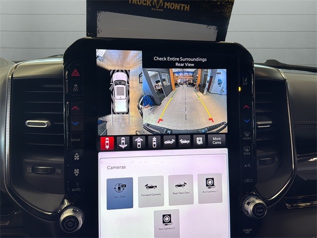 Ram 1500 Vehicle Full-screen Gallery Image 23