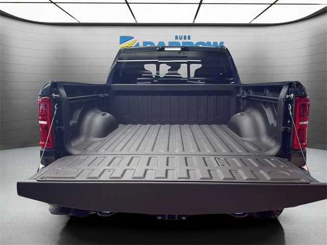 Ram 1500 Vehicle Full-screen Gallery Image 25