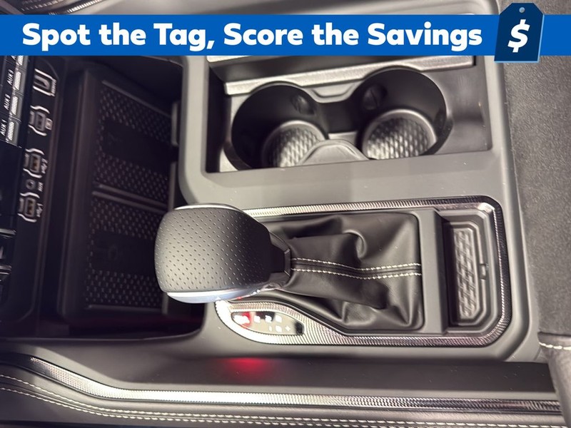 Ram 1500 Vehicle Full-screen Gallery Image 21