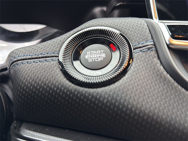 Jeep Compass Vehicle Full-screen Gallery Image 20