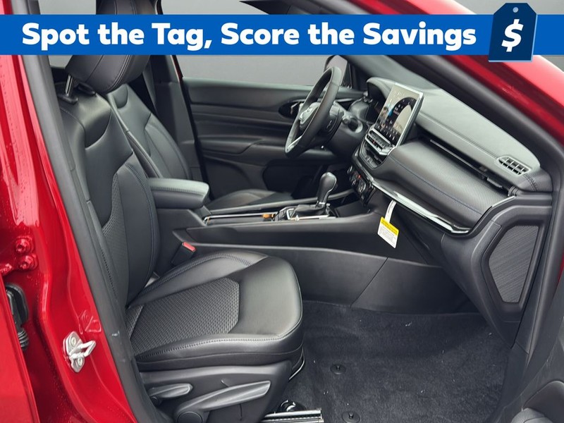 Jeep Compass Vehicle Full-screen Gallery Image 15