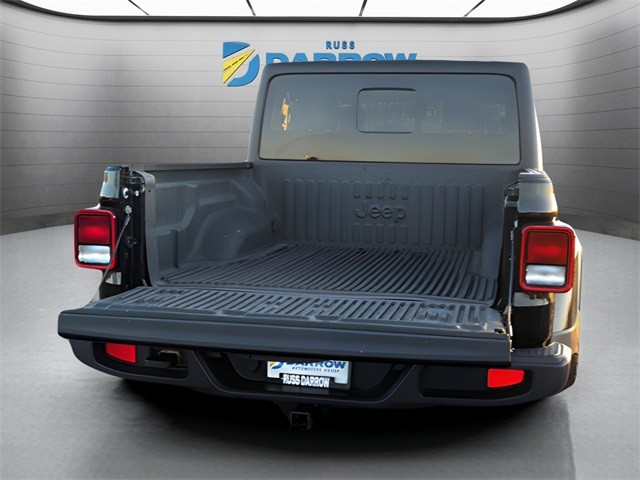 Jeep Gladiator Vehicle Full-screen Gallery Image 24