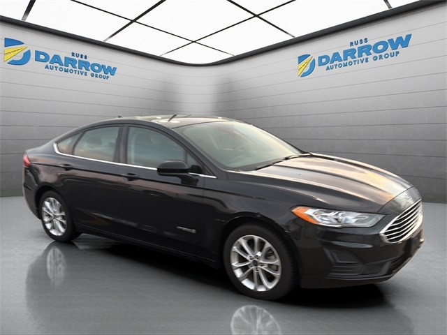 Ford Fusion Hybrid Vehicle Full-screen Gallery Image 7