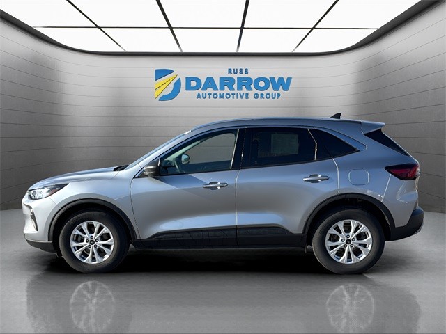 Ford Escape Vehicle Full-screen Gallery Image 02