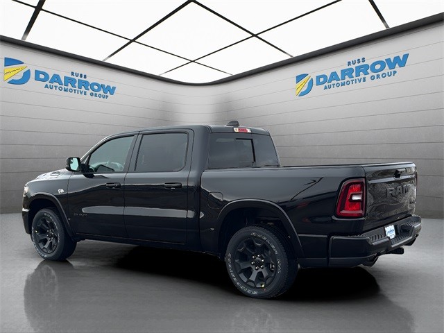 Ram 1500 Vehicle Full-screen Gallery Image 3