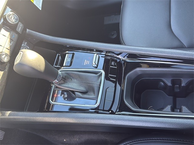 Jeep Compass Vehicle Full-screen Gallery Image 20