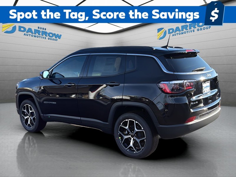 Jeep Compass Vehicle Full-screen Gallery Image 3