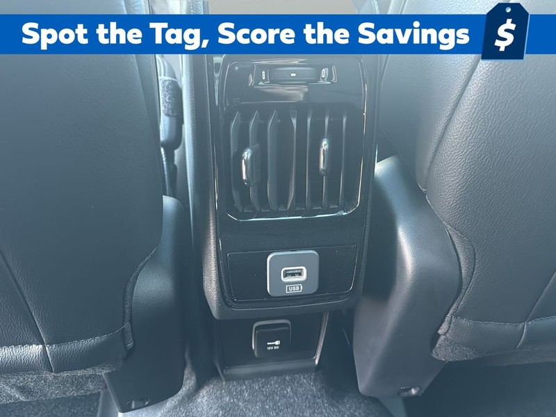 Jeep Compass Vehicle Full-screen Gallery Image 18