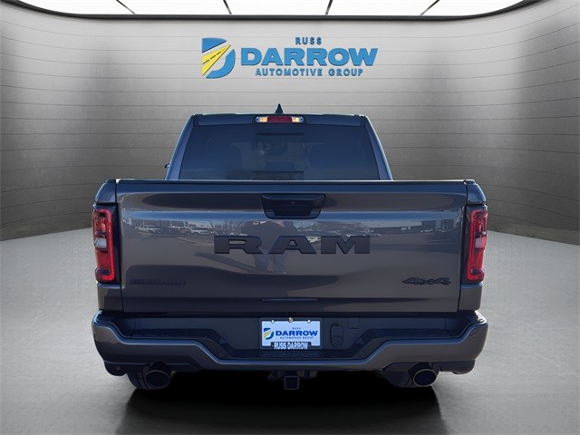 Ram 1500 Vehicle Full-screen Gallery Image 4