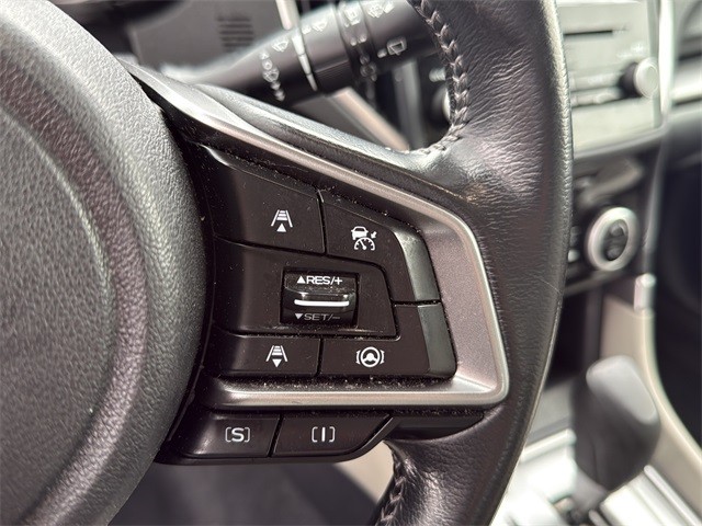 Subaru Forester Vehicle Full-screen Gallery Image 10