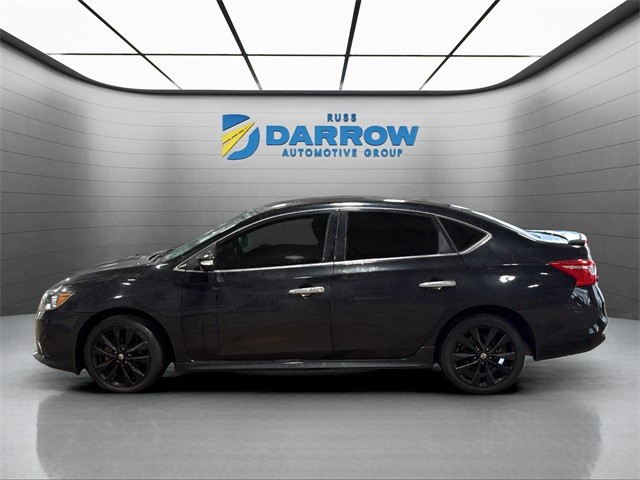 Nissan Sentra Vehicle Full-screen Gallery Image 2