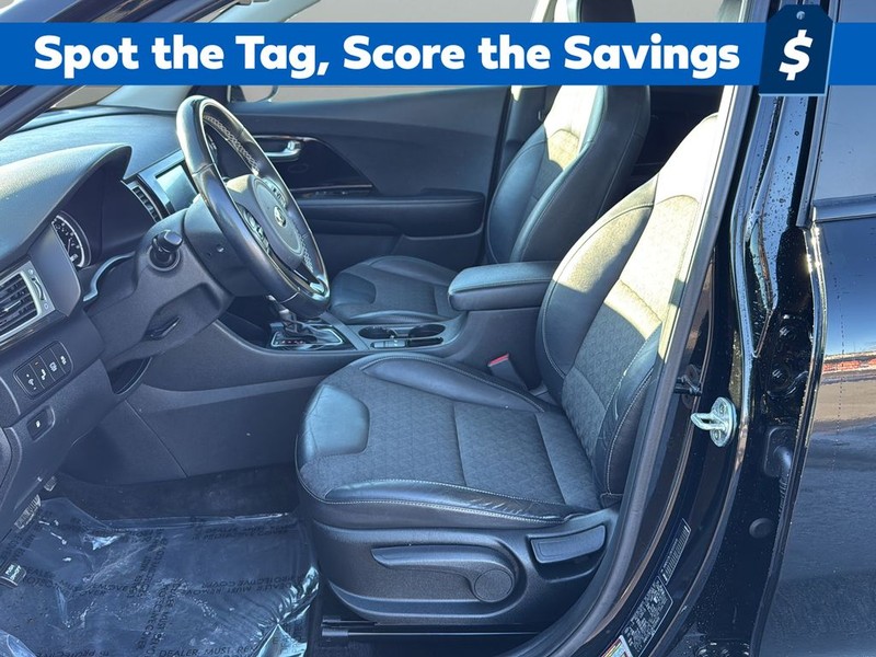 Kia Niro Vehicle Full-screen Gallery Image 10